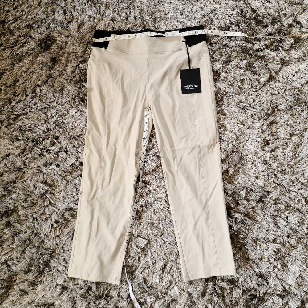 Simply Vera Wang Capris